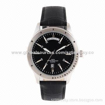 Fashionable Timepiece with Metal Case and Leather Band at Cheap Price